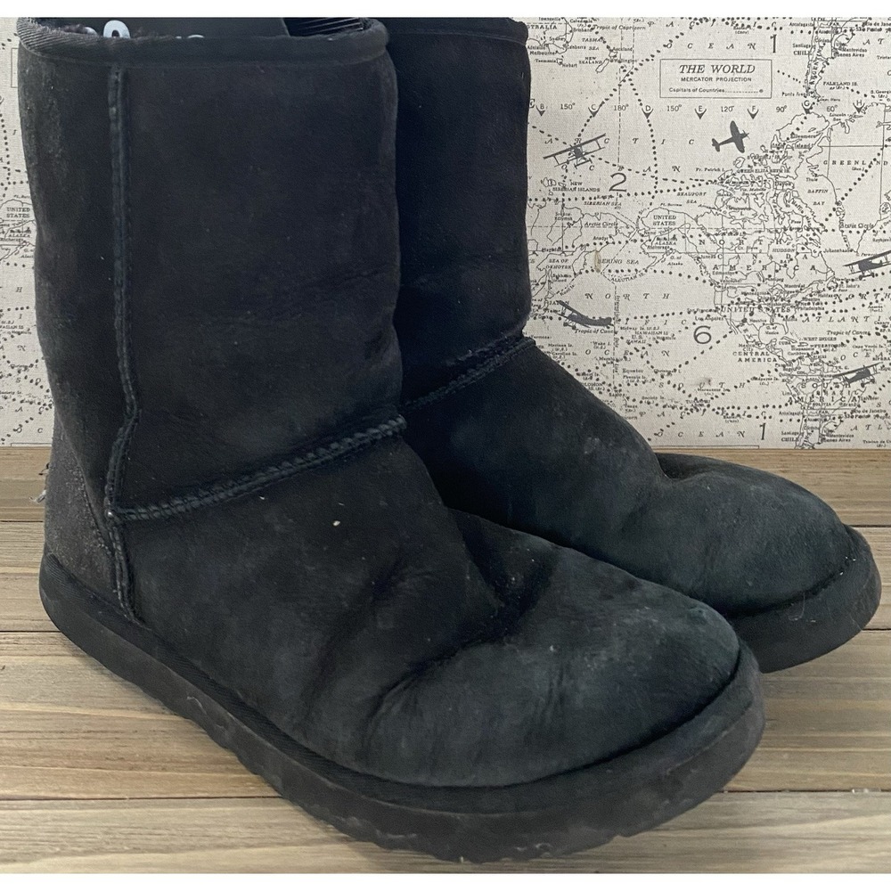 UGG Black Boots Size‎ 7 Womens Comfort Housewear Lounge